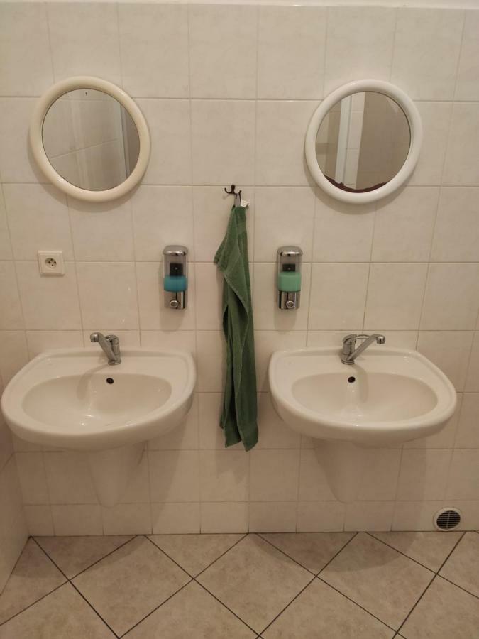Hostel Kasperske Hory Buitenkant foto