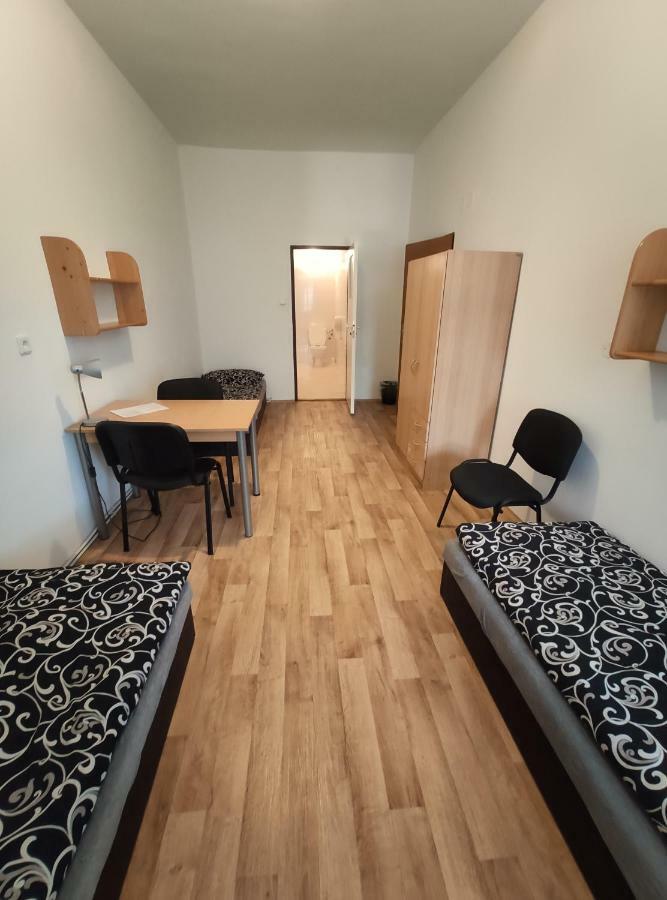 Hostel Kasperske Hory Buitenkant foto